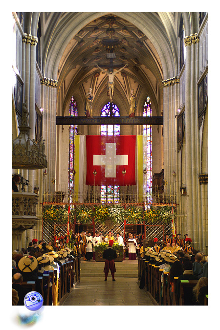 La messe d'anniversaire en la cathdrale Saint-Nicolas ... (C) Mair Photographie