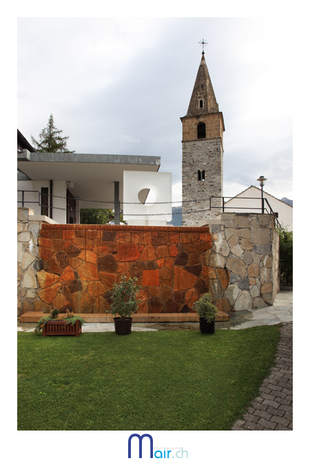 L'Eglise de Vercorin sous ciel de foehn  (C) Mair Photographie